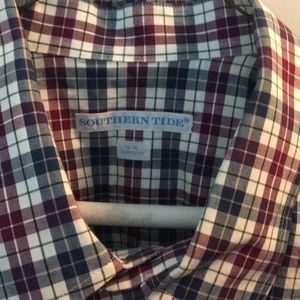 Men’s Southern Tide XL button down
